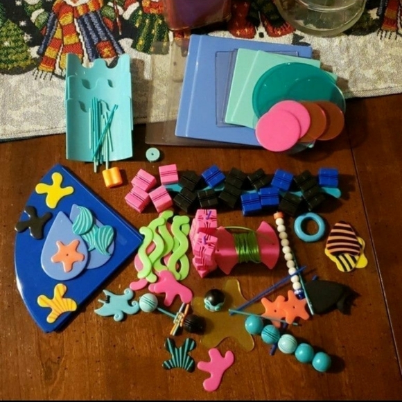 Other - Building Set 100 Brightly colored plastic peices
